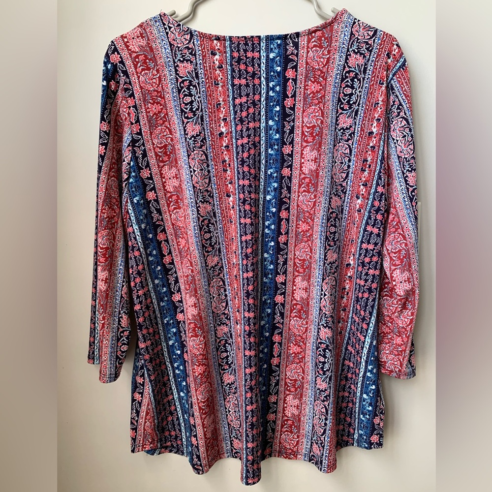 DRESS BARN Women’s Red Blue White Print 3/4 Sleeve Blouse - Picture 7 of 7